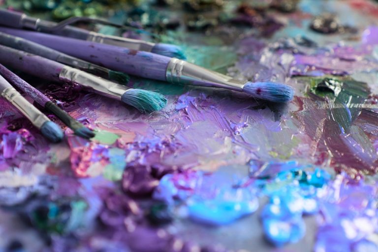 1483346641_Grand_Hyatt_Paint_Night-768x512.jpg
