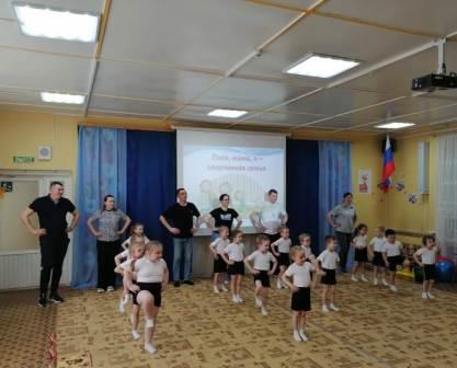 4dac8bf4-b162-4bb0-a506-270f31cd79d0.jpg