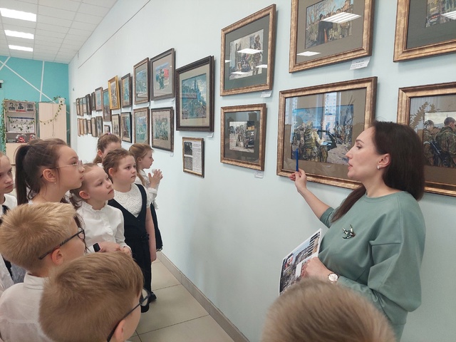 Выставка Герои Отечества_11.jpg