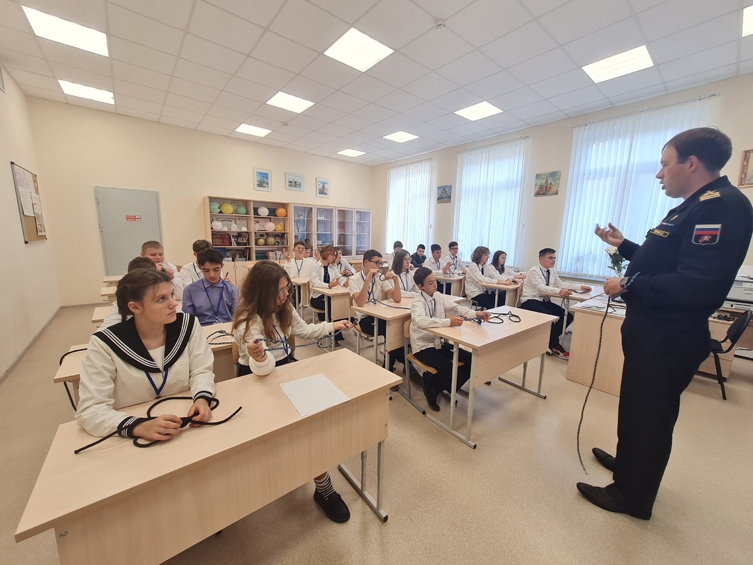 Открытие инженерно-морского класса_3.jpg
