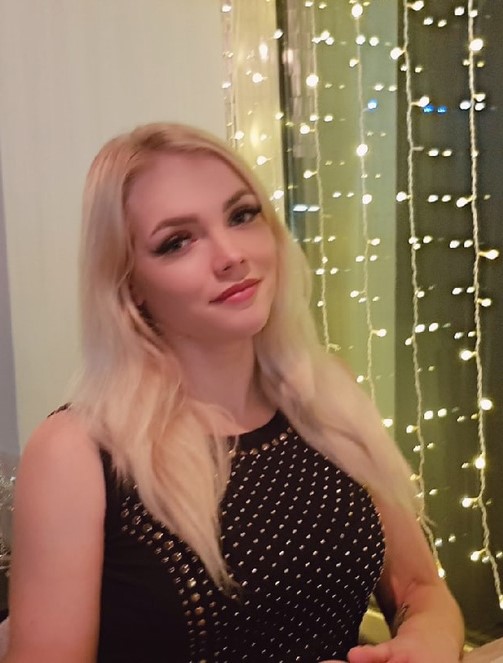 rWApEaapXlg1.jpg
