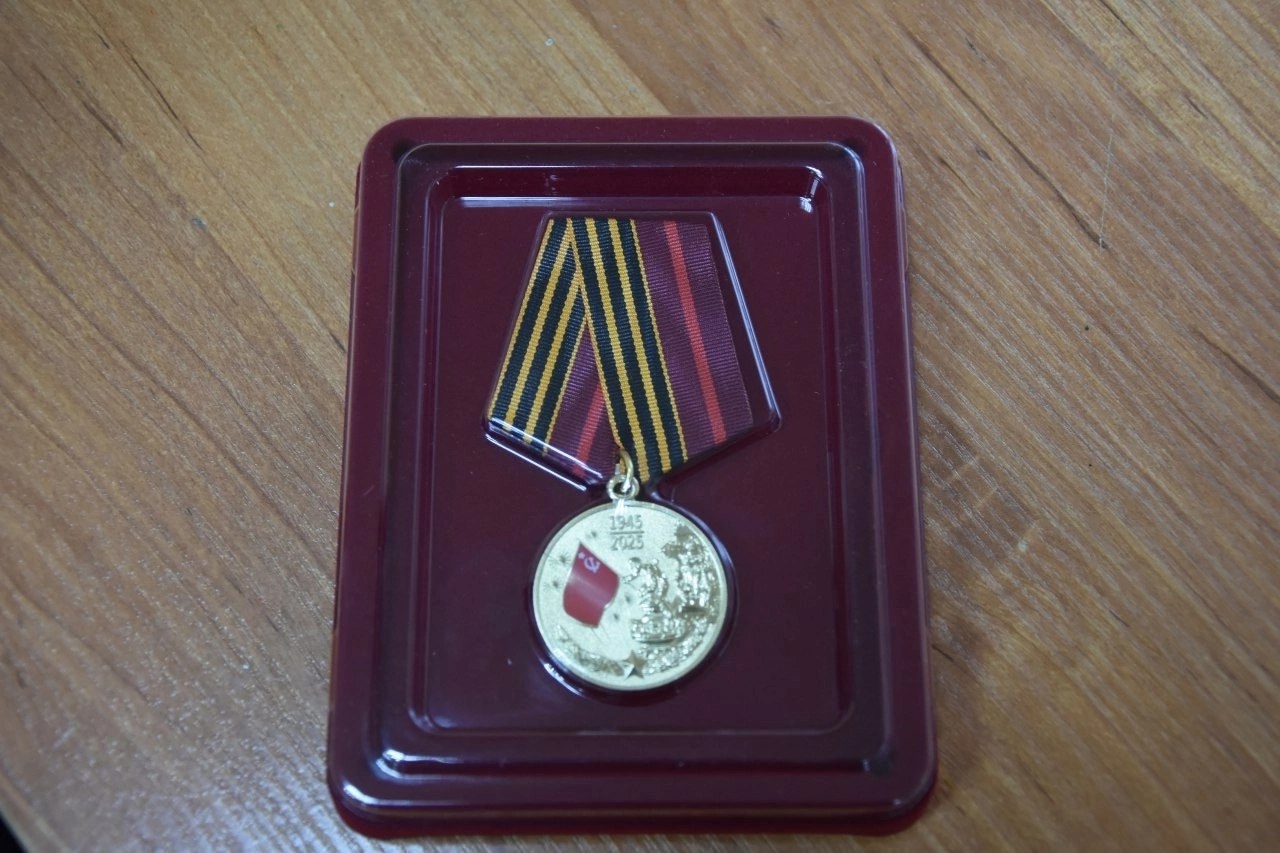 81veINTKeSI.jpg