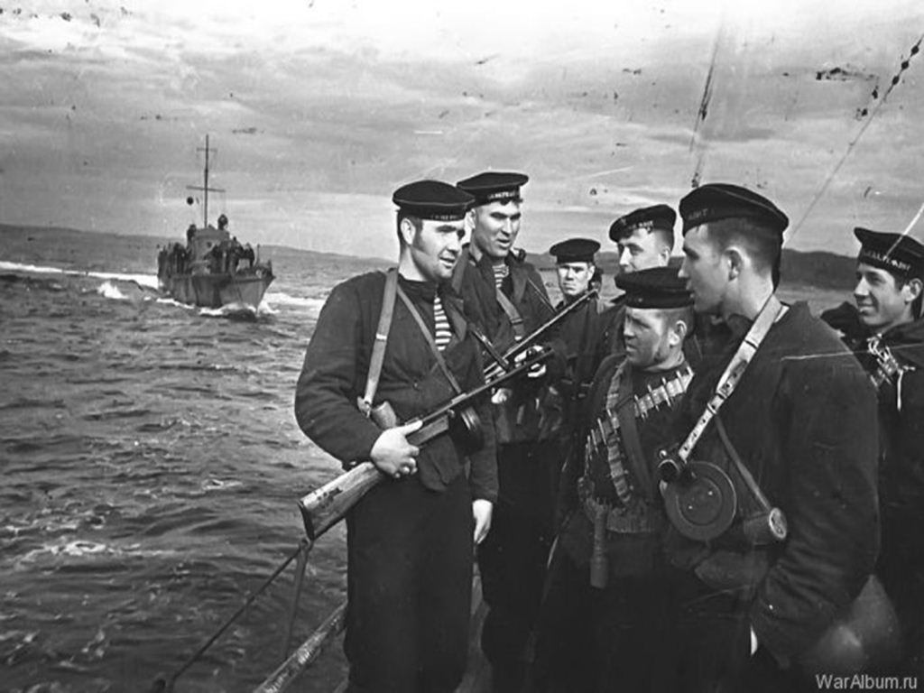 моряки.jpg