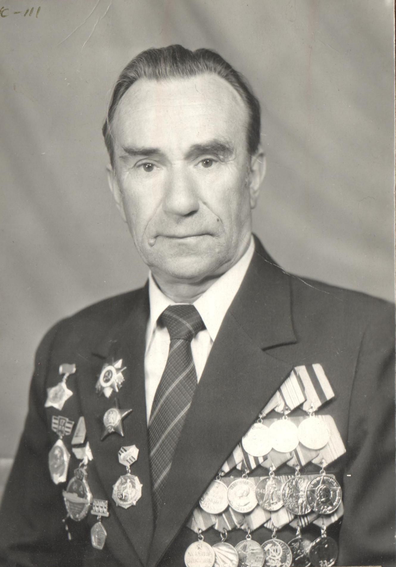 Петров Виктор Иванович.jpg