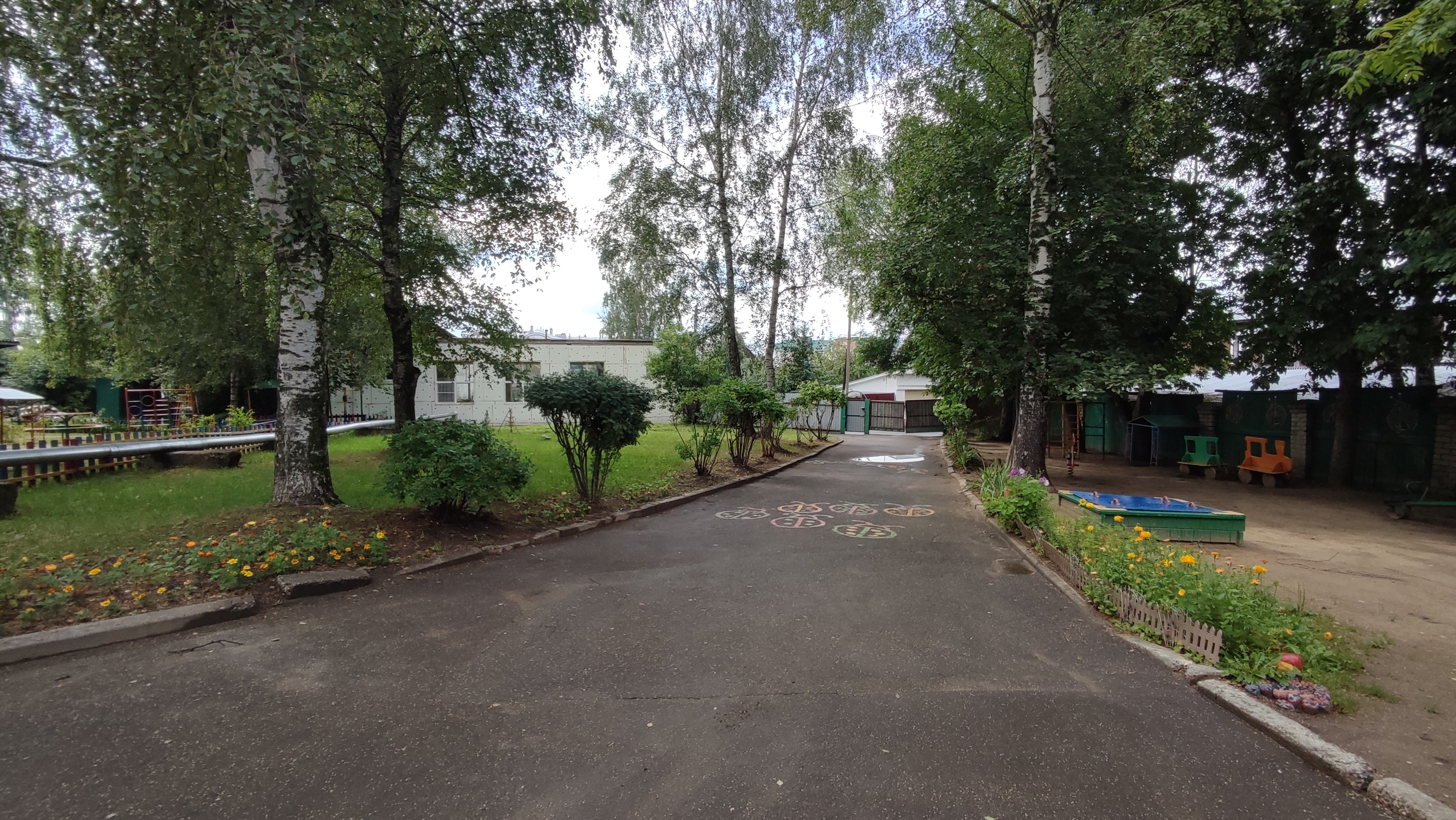 вход мясницкая.jpg