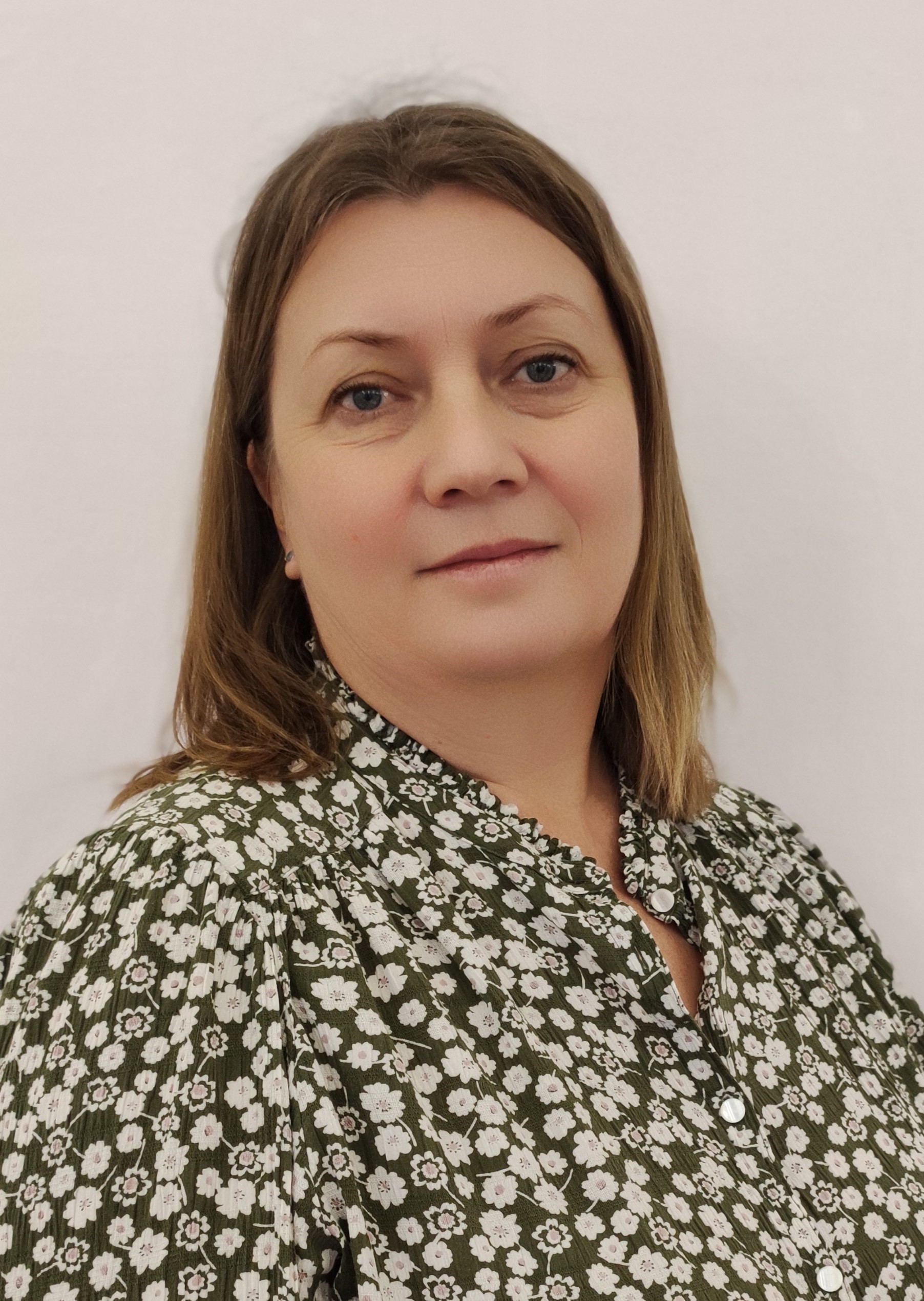 портрет Попова.jpg