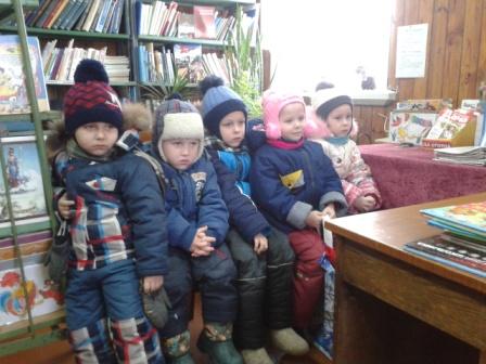 экскурсия в библиотеку 02.2017.jpg