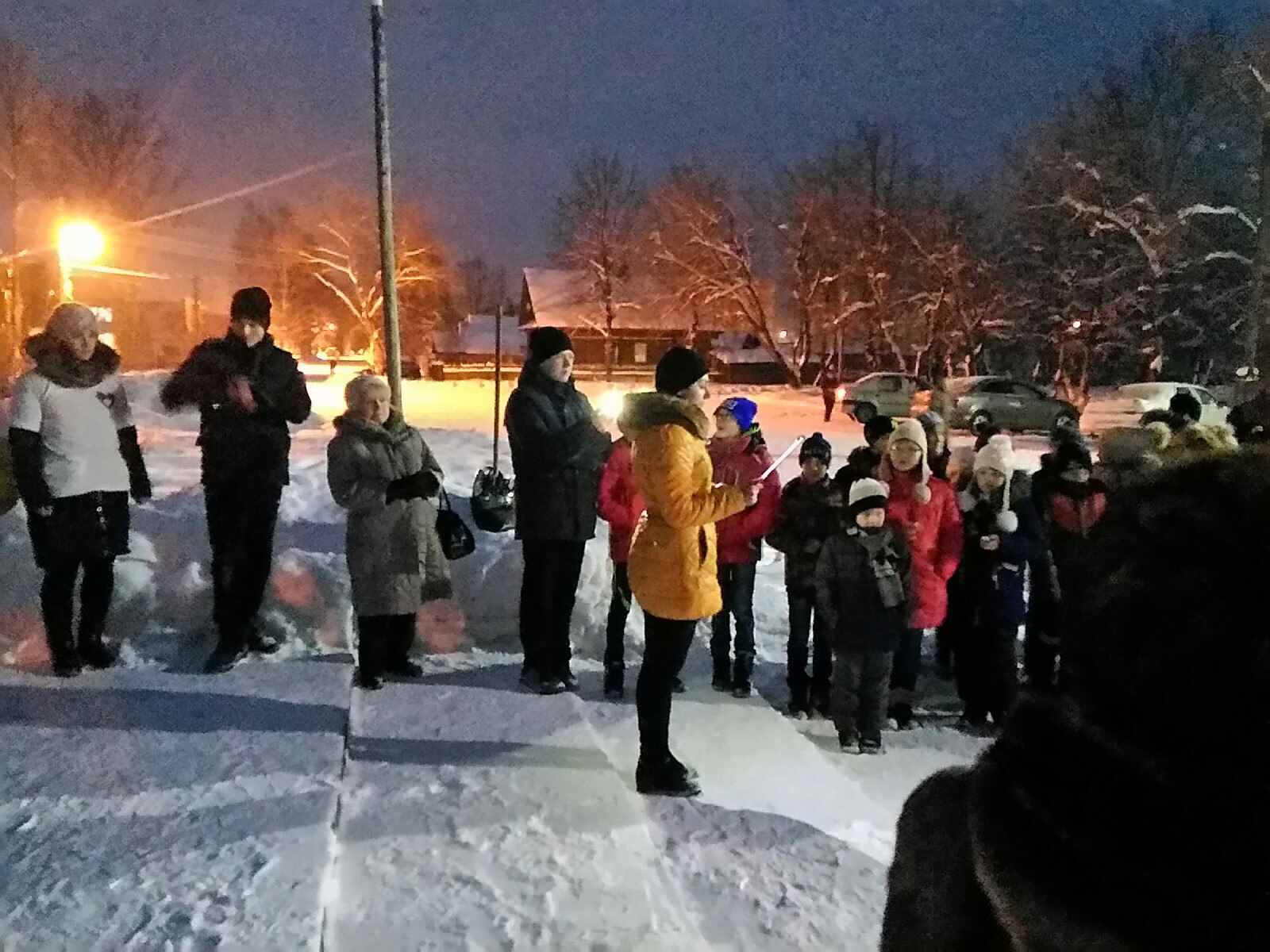 Свеча памяти в Нейском районе (6).jpg