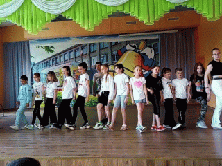 885986a9845cf660eb5692fa70fd3fb1.gif