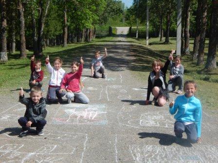 рисунки на асфальте.JPG