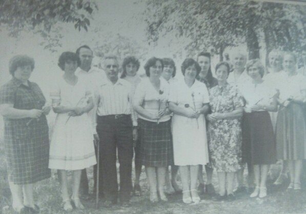 Oe70jNlECy4.jpg