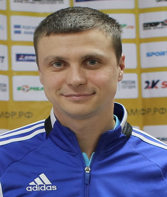 Махалов.png