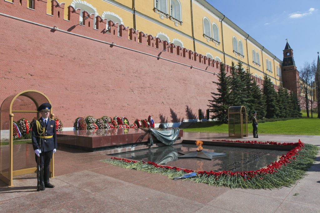 Могила Неизвестного солдата.jpg
