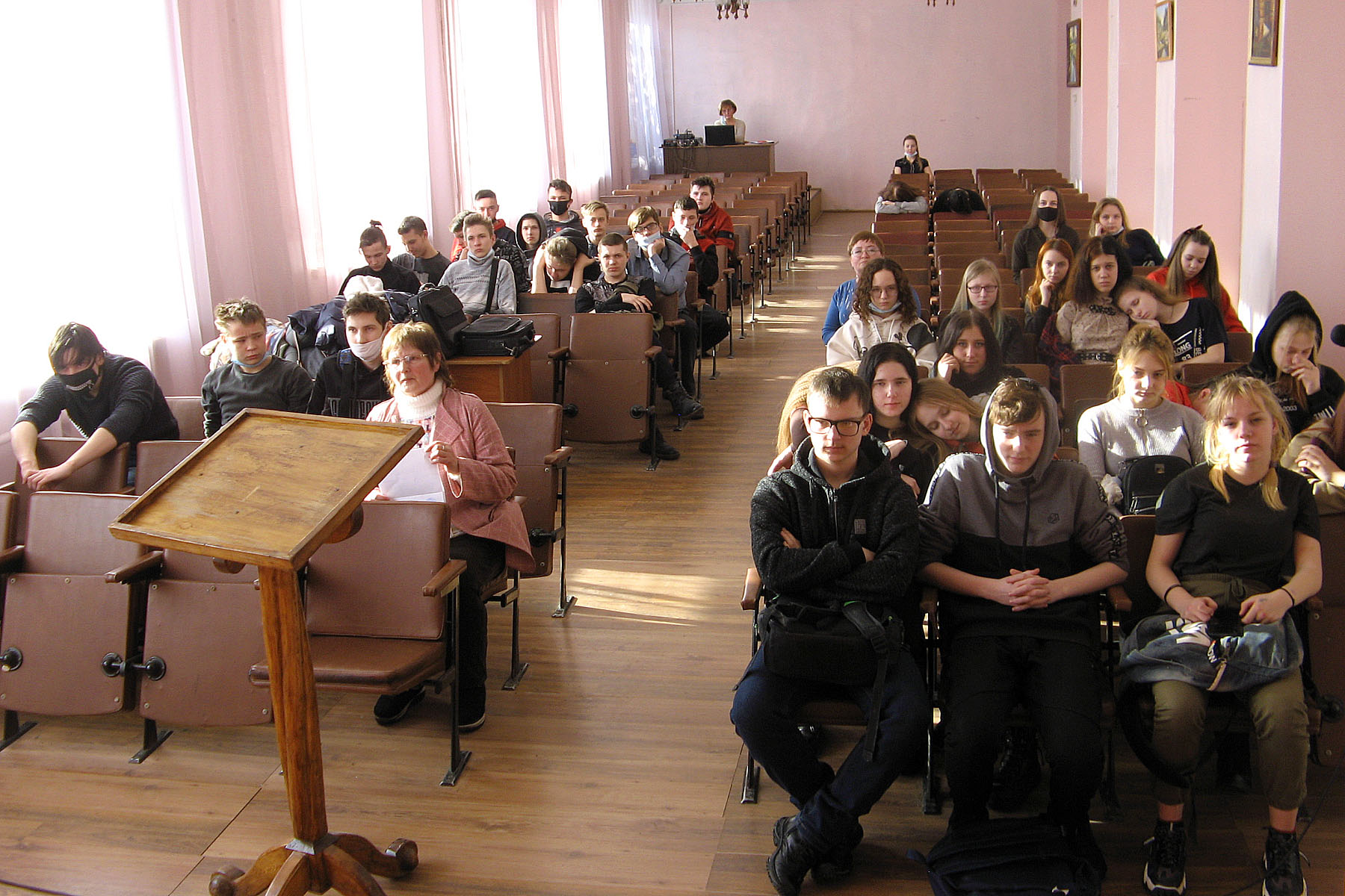 Отблеск короны.Политех.JPG