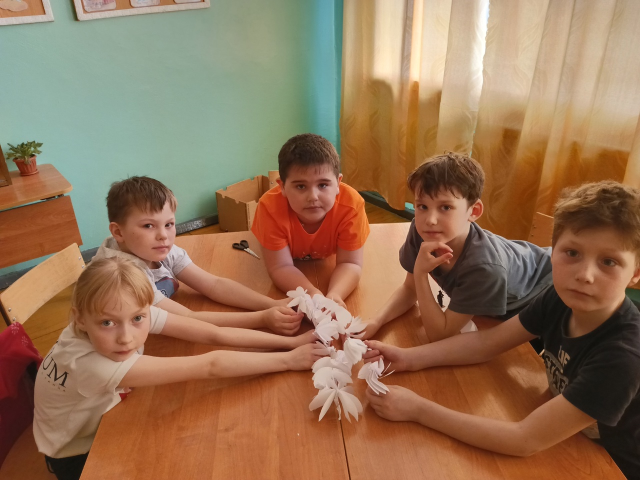 Адищевская СОШ Крокус.jpg