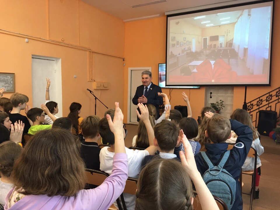 деменков.jpg