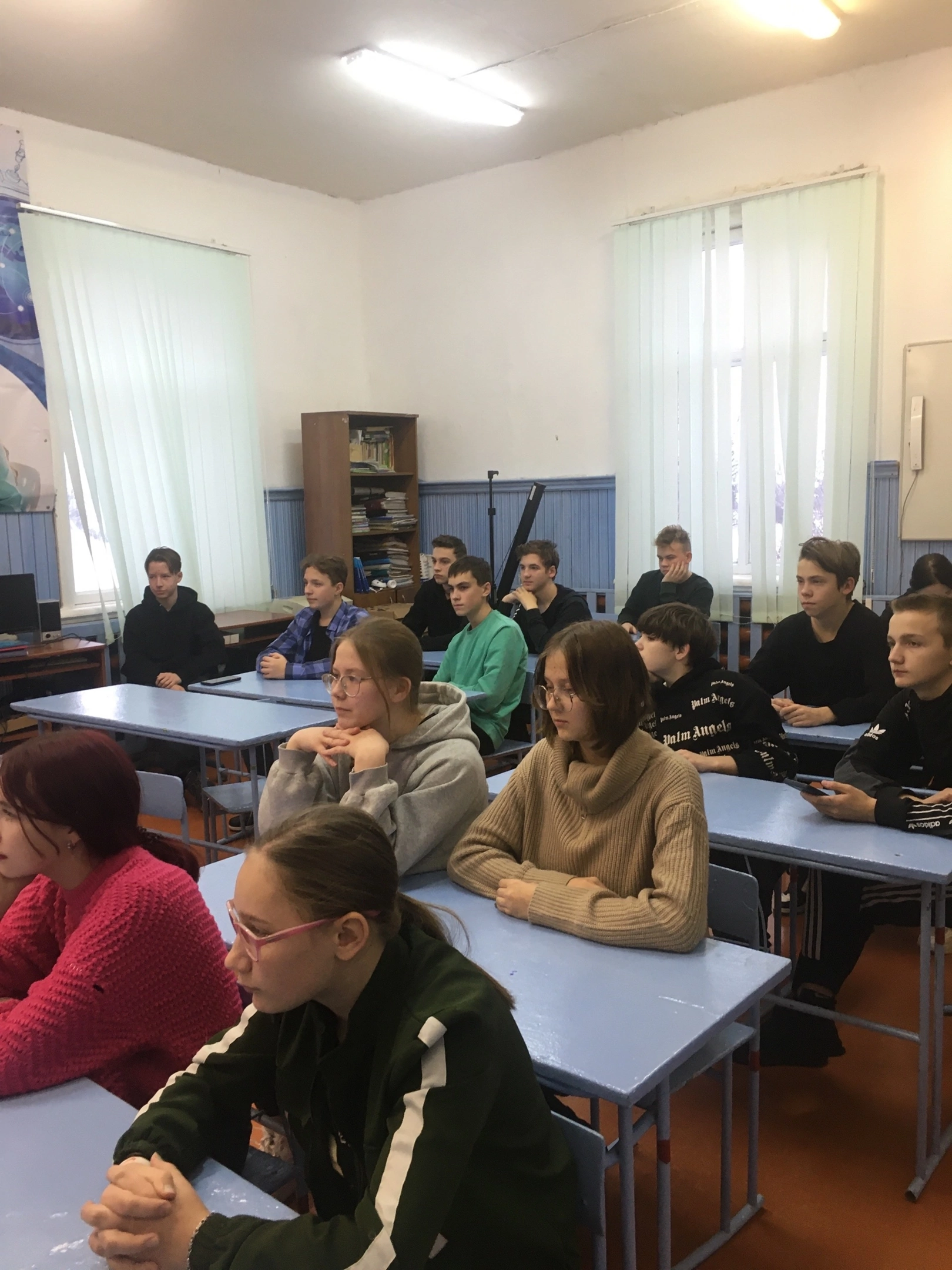 Lujs75UeopA-1.jpg