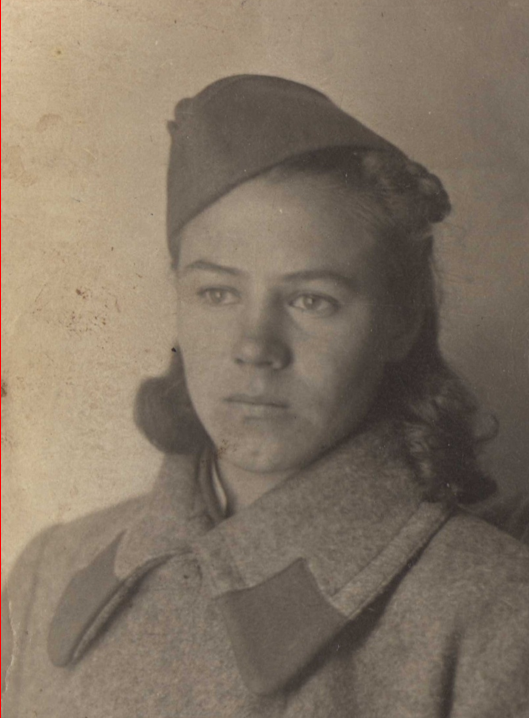 Большесольская Татьяна, разведчица, пртизанка. Погибла в 1944 г. Выпускница 29 школы.png