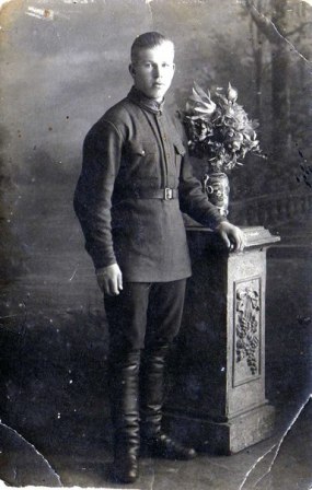 Гусев Михаил Павлович, 1908 г. старший сержант, Свердловский РВК, Костромская обл., г. Кострома, Свердловский р-н.jpg