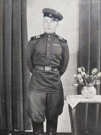 Дмитриев Константин Иванович, 7.01.1925, Чухломской район Костромская область ,сержант.jpg