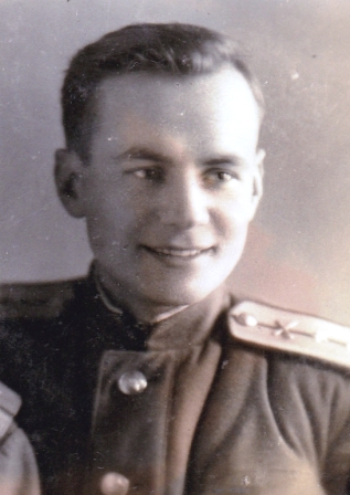 Донцевич Юрий Сергеевич_Гвардии старший капитан_1920-1958_город Галич, Костромская область.jpg