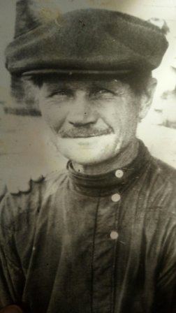 Каравайков Борис Платонович старший сержант 2.08.1898- 9.05.1973 деревня Демидково Красносельского района.jpg