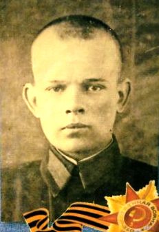 Лобков Михаил Иванович, 1922-1943 гг..jpg
