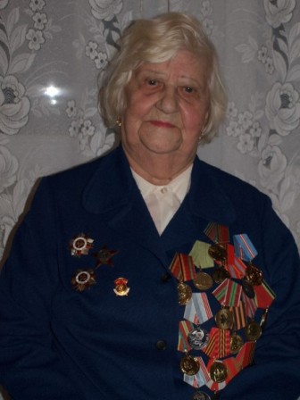 Молодова Серафима Николаевна, 1919-2015 лейтенант медицинской службы.jpg