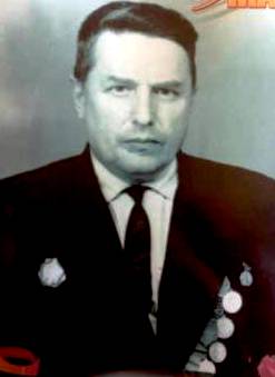 Мурач Геннадий Матвеевич_командир дивизиона 1137 лёгкого артиллерийского полка 14 артиллерийской дивизии_капитан.jpg