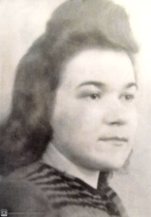 Попова Полина Васильевна1922Сержант, зенитчица.jpg