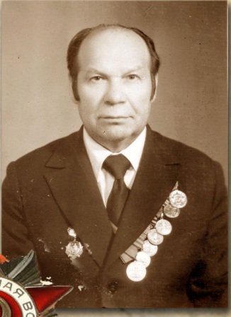 Самарин Михаил Васильевич, 3.12.1923 Парфеньевский район Костромской области ,сержант.jpg