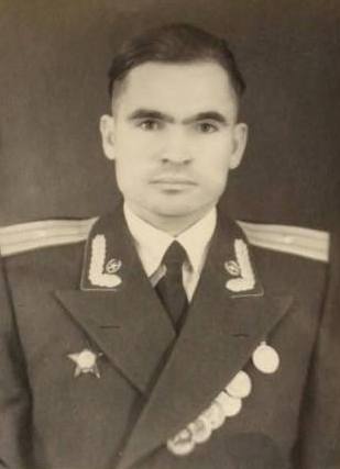 Холмогоров Николай Александрович, майор, 1921 года рождения, г. Переславль, Ярославская область.jpg