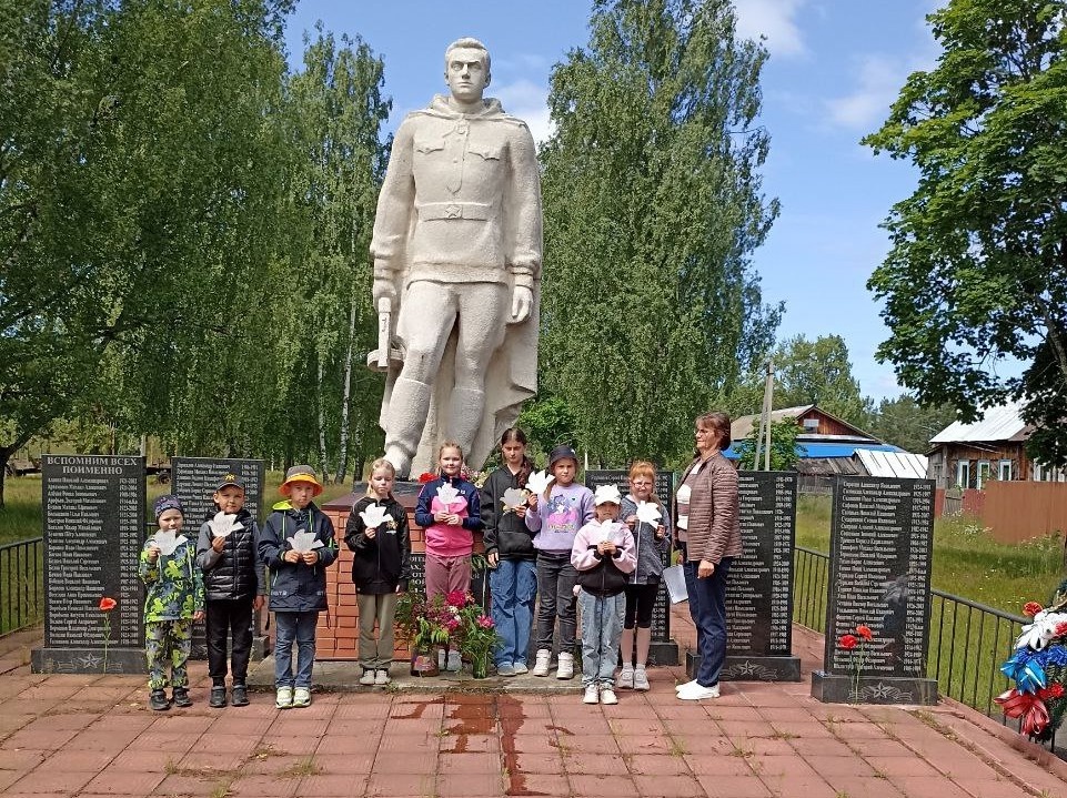 fVqzbZUUTGwCYow2J32nEgRhvsSWQXKyeBZGuads4zOAo9wyMzl7EOBJCFWs40XW7x40wRtYyugE_gzoV9nuExpN.jpg