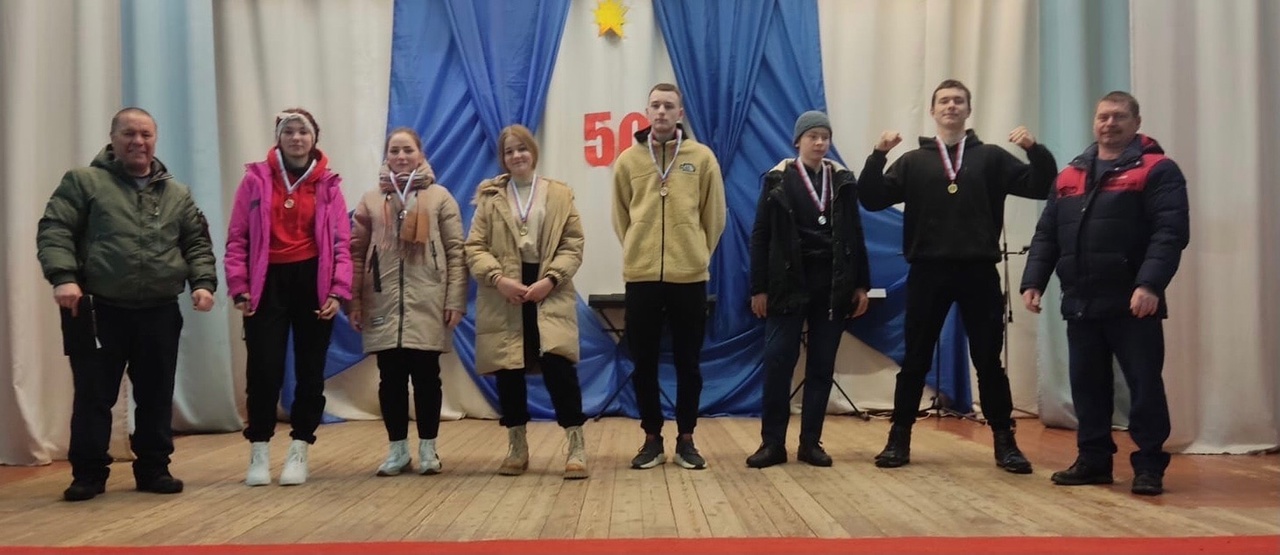 Коньки в Зебляках 3 марта.jpg