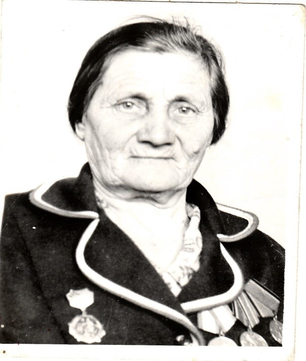 96.jpg