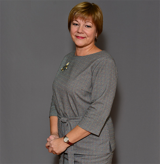 in_schvarova_el_2022.jpg