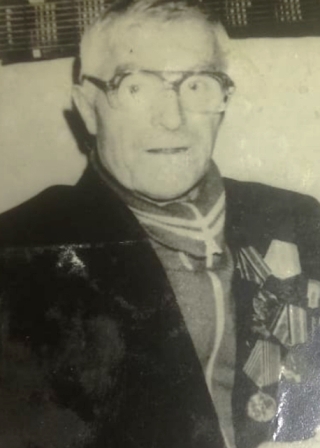 Башкин Николай Павлович_призывник, партизан_1927-1993_ с. Большая Гусиха, Базарно-Карабулакский район, Саратовская область.jpg