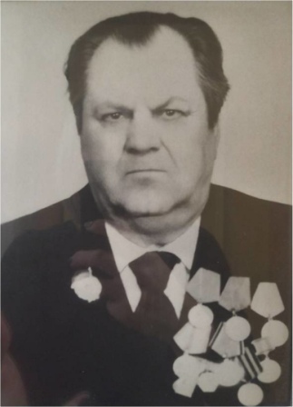 Белов Николай Александрович, зам. командира взвода разведроты 78 стрелкового полка, родился 7 сентября 1926 года в деревне Галкино Судиславского района.jpg