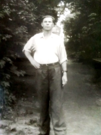 Боровиков Александр Иванович, рядовой, родился в деревне Сергеево Игодовского района Костромской области 23 июня 1923 года.jpg