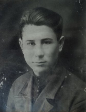 Голубков Петр Алексеевич, старший лейтенант, 1914-1944, д. Жданово, Костромской район, Ярославская область.jpg
