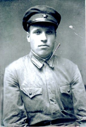 Ильин Ювиналий Александрович, красноармеец, 25.04.1913-25.08.1949, Вилегодский район Архангельская область.jpg