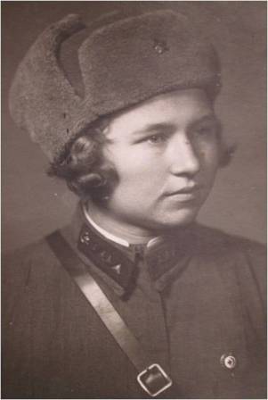 Кабанова (Парамонова) София Михайловна ефрейтор,медицинская сестра, 27 августа 1923 г.р.,деревне Гребенец Макарьевского района Костромской области.jpg