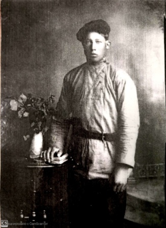 Космачев Николай Сергеевич 29.04.1910Деревня Соболево Солигалический район Костромская рядовойобл..jpg