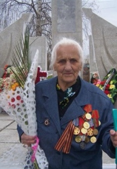 Лещенко Бронислава Адамовна, вольнонаемная служащая в действующей армии, 20.06.1922г., д. Рудня, Слуцкий район, Минская обл. .jpg