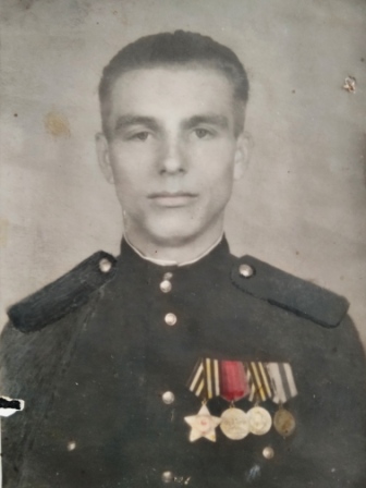 Пивнюк Борис Спиридонович, сержант, 1922-1998, Уссурийская обл. ст.Лазо.jpg