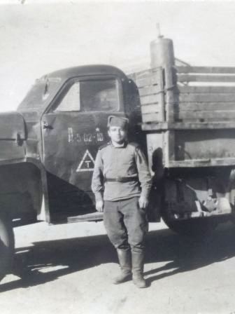 Попов Николай Степанович, рядовой, 28.12.1926г., д. Андреевское, Макарьевский район..jpg