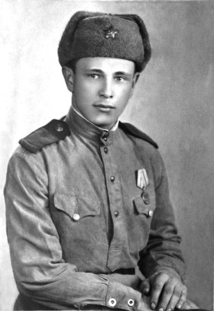 Рульков Александр Григорьевич_рядовой связист_ 20 июня 1923 года_Шунгенский сельский совет деревня Шемякино Костромской области.jpg