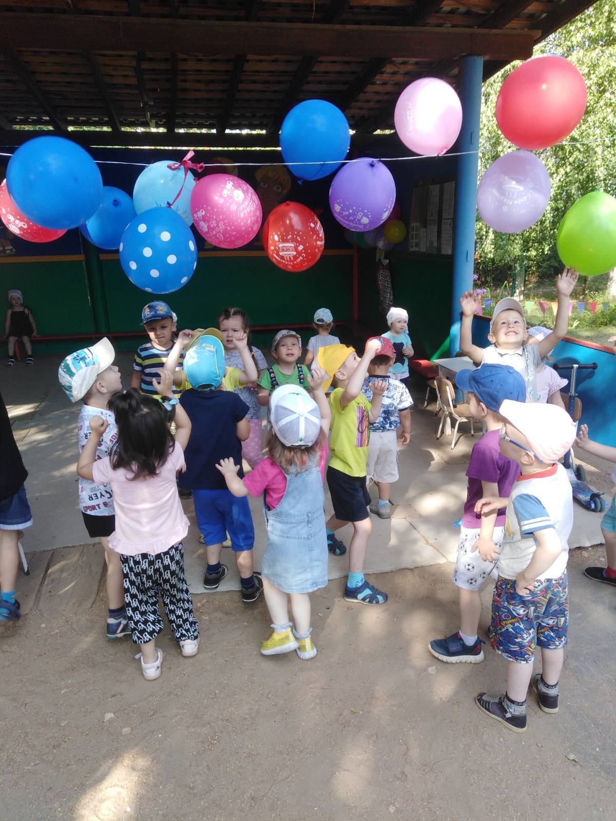 IMG-0ae16e33a9b7adbdfb649ea85b41c5ab-V.jpg